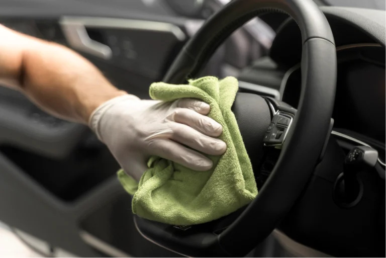 close_up_car_care_process